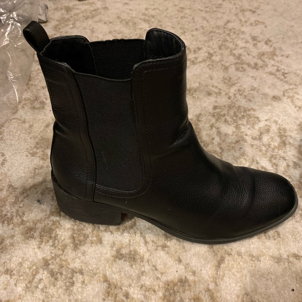 Kenneth Cole Reaction Rubber-soles Booties